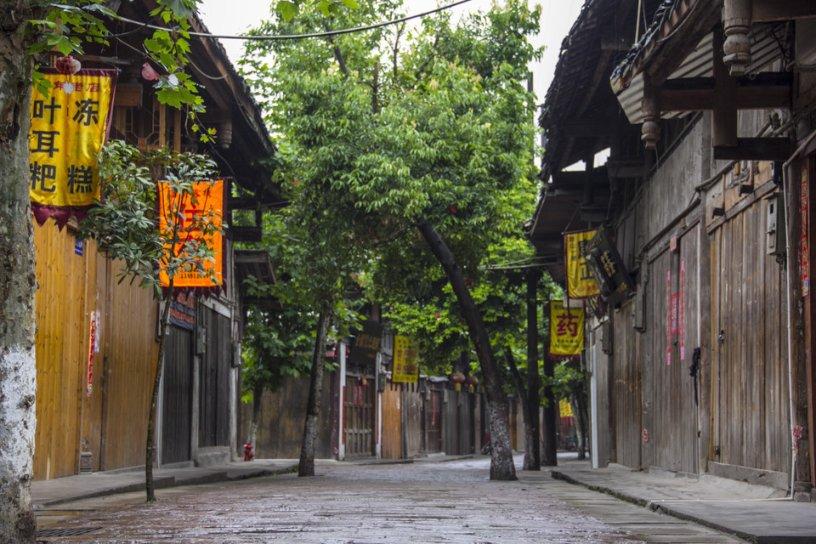 穿高跟鞋增高多少？